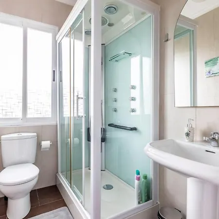 Coqueto Y Luminoso En La Playa De La Arena Appartamento