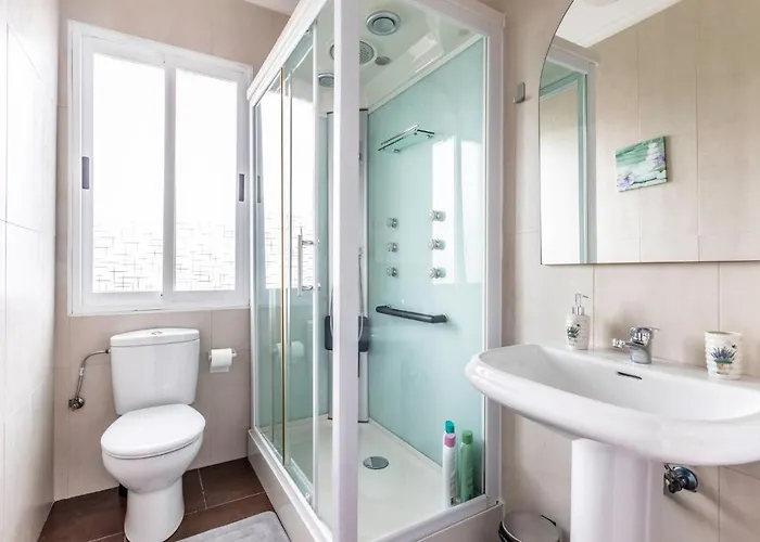 Coqueto Y Luminoso En La Playa De La Arena Apartman